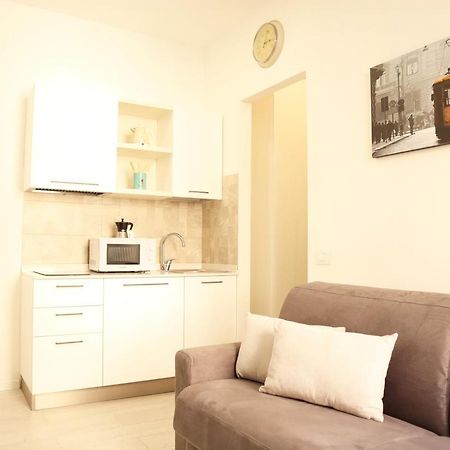 Navigli Tiny Bright House Apartment Milan Exterior photo