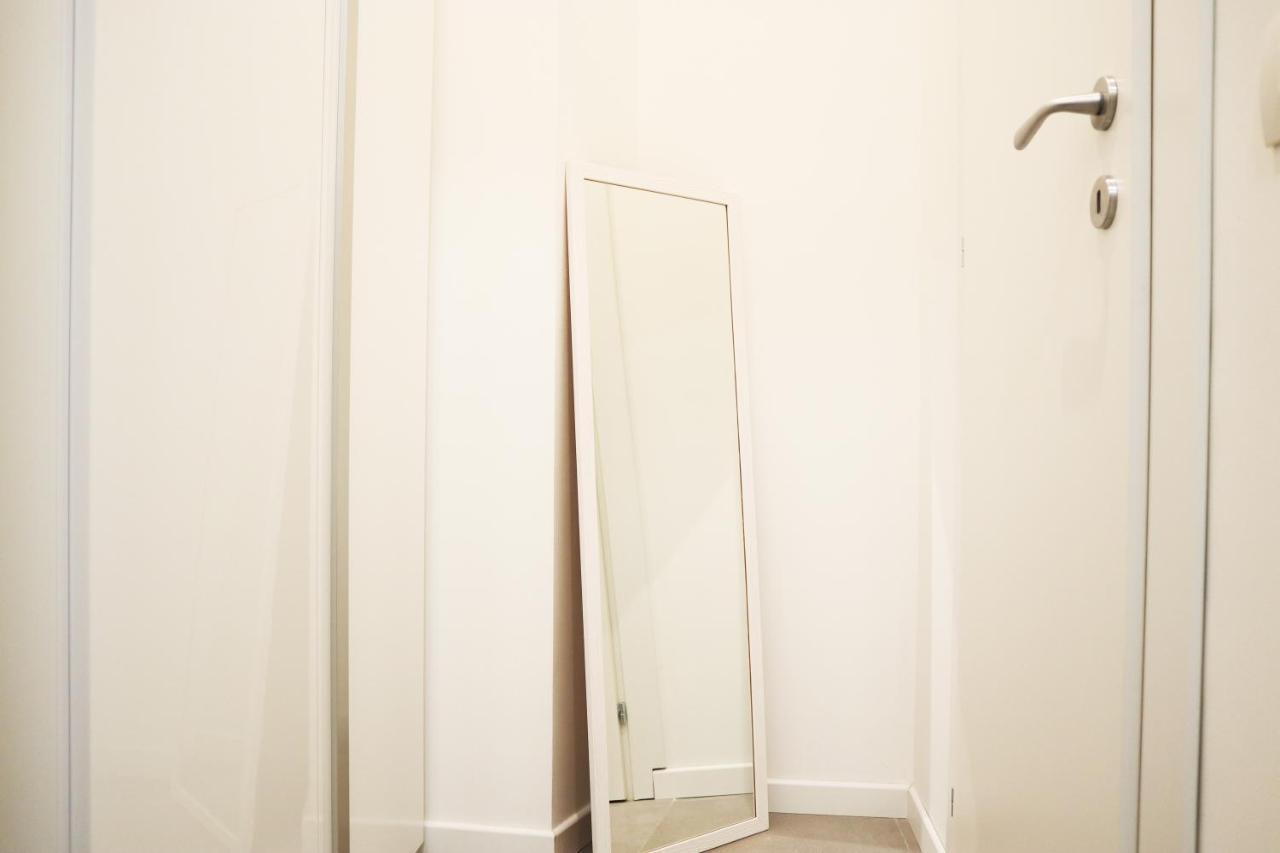 Navigli Tiny Bright House Apartment Milan Exterior photo
